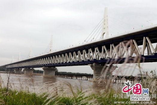 鄭新黃河大橋公路橋通車 為世界最長公鐵兩用橋